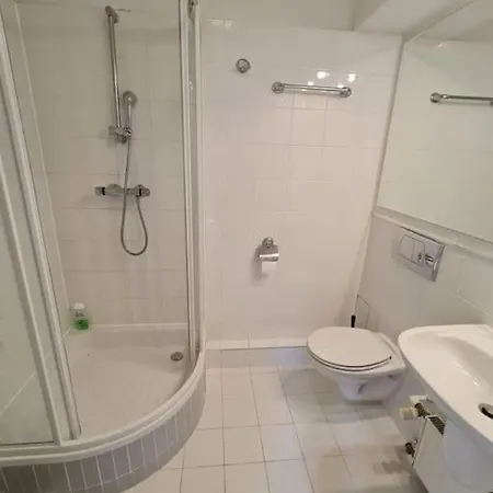 10q- Z6 402a Apartment Warsaw